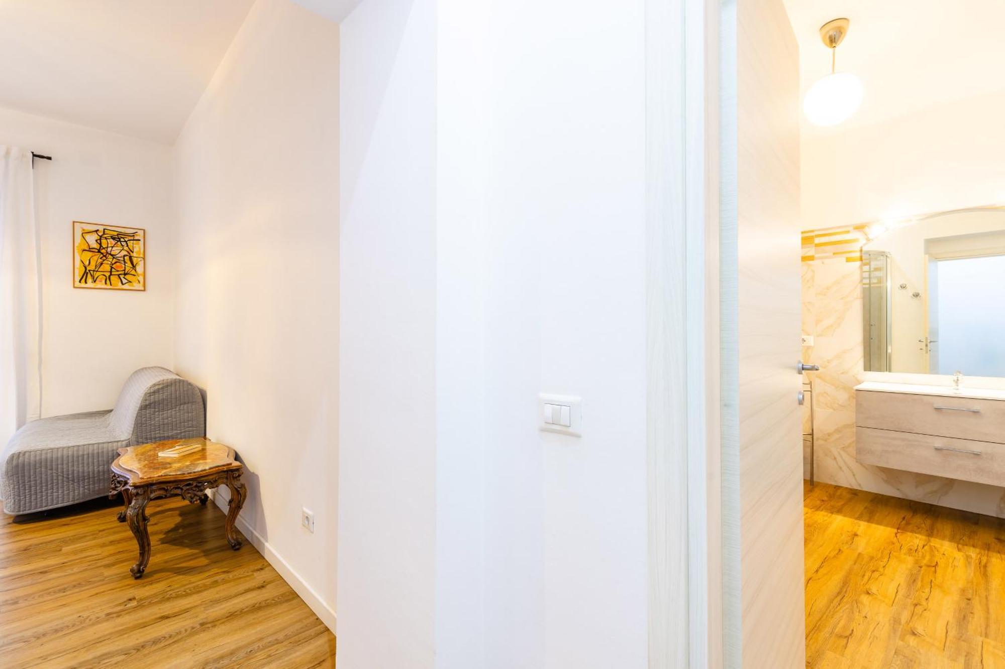 Barrio 133 - Double Bedroom In Center By Napoliapartments Eksteriør bilde
